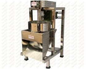 Cabbage Cutting Machine by Confider Industries